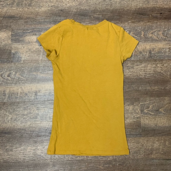 StreetWear Society | Yellow/Tan Basic Top - Picture 2 of 5